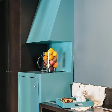 Apartment Ladadika Design, Philian And Thessaloniki