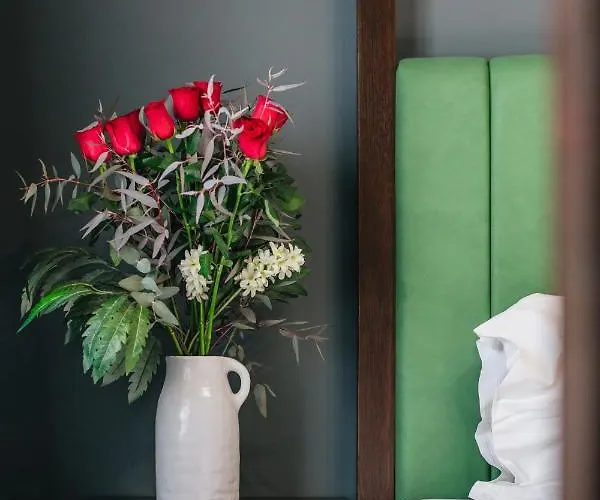 Ladadika Design, Philian And Tessalónica