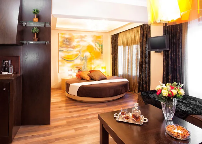 Ladadika Design, Philian And *