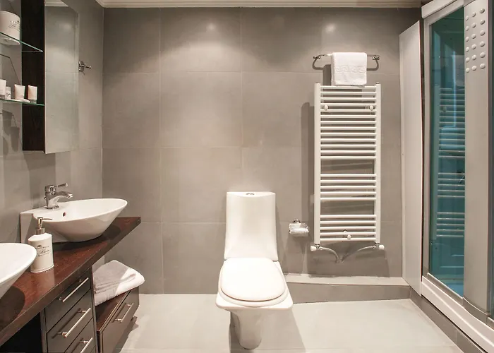 Ladadika Design, Philian And Apartamento *