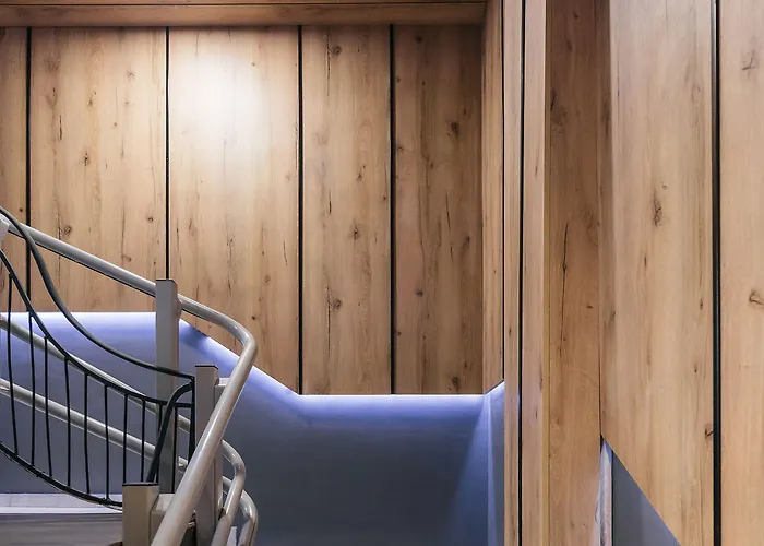 Ladadika Design, Philian And Appartement *