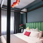 Ladadika Design, Philian And *