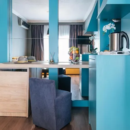 Апартаменты Ladadika Design, Philian And