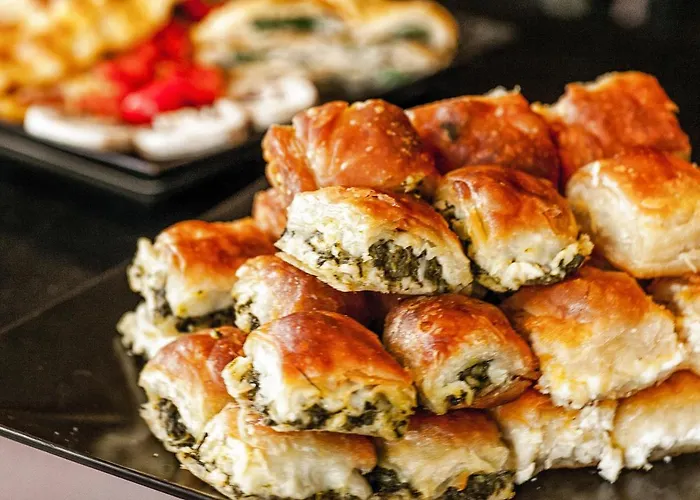 Ladadika Design, Philian And *