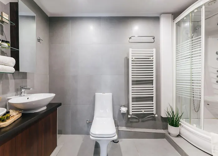 Lejlighed Ladadika Design, Philian And